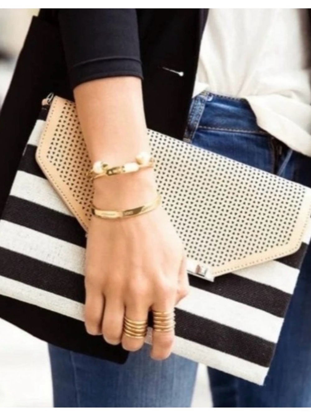 Stella & Dot Beige Black and White Striped Clutch